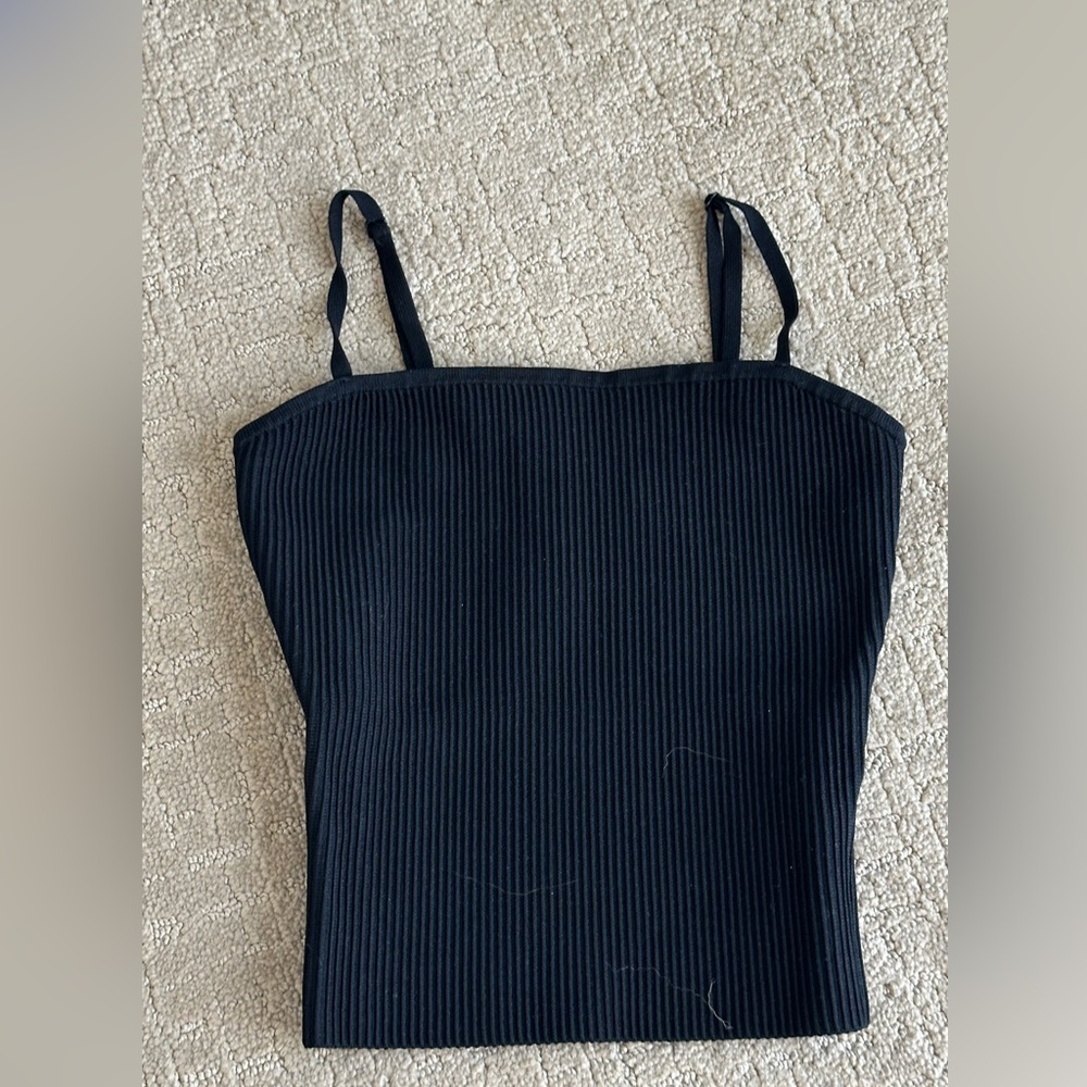 Aritzia babaton sculpt tank